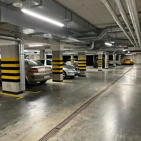 Blisko Plazy, Stogi شقة